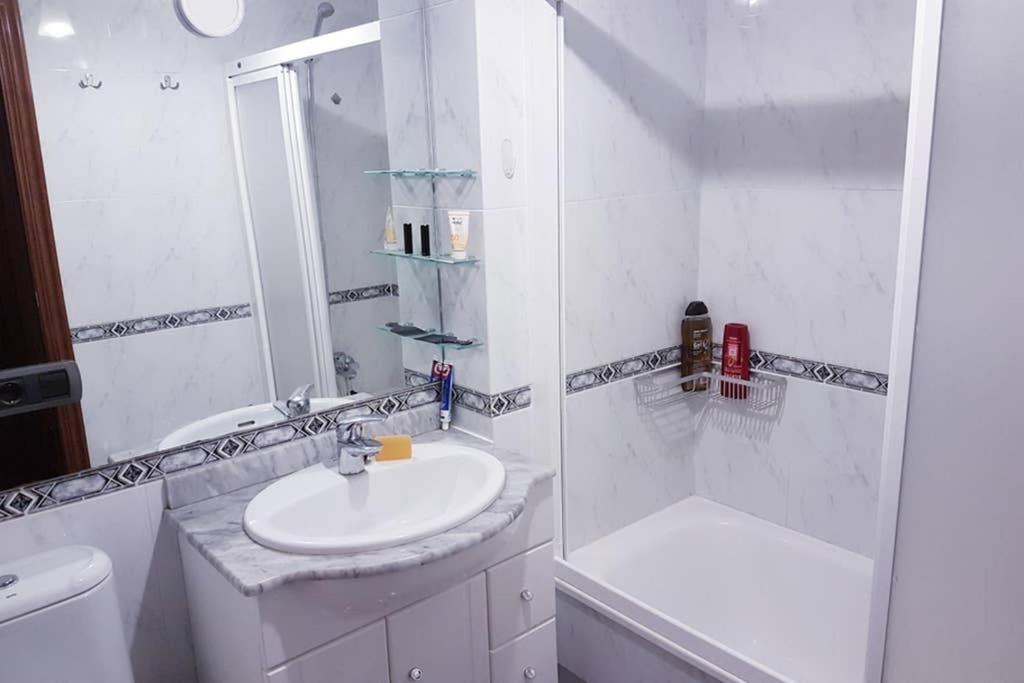 Apartamento Completo Con Parking Privado Y Wifi En San Roque Виго Экстерьер фото